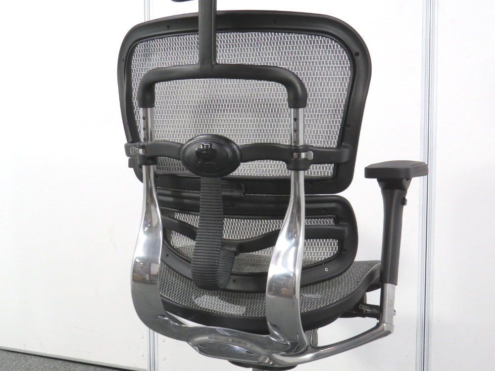 中古】ベーシックチェア エルゴヒューマン ヘッドレスト 可動肘 中古