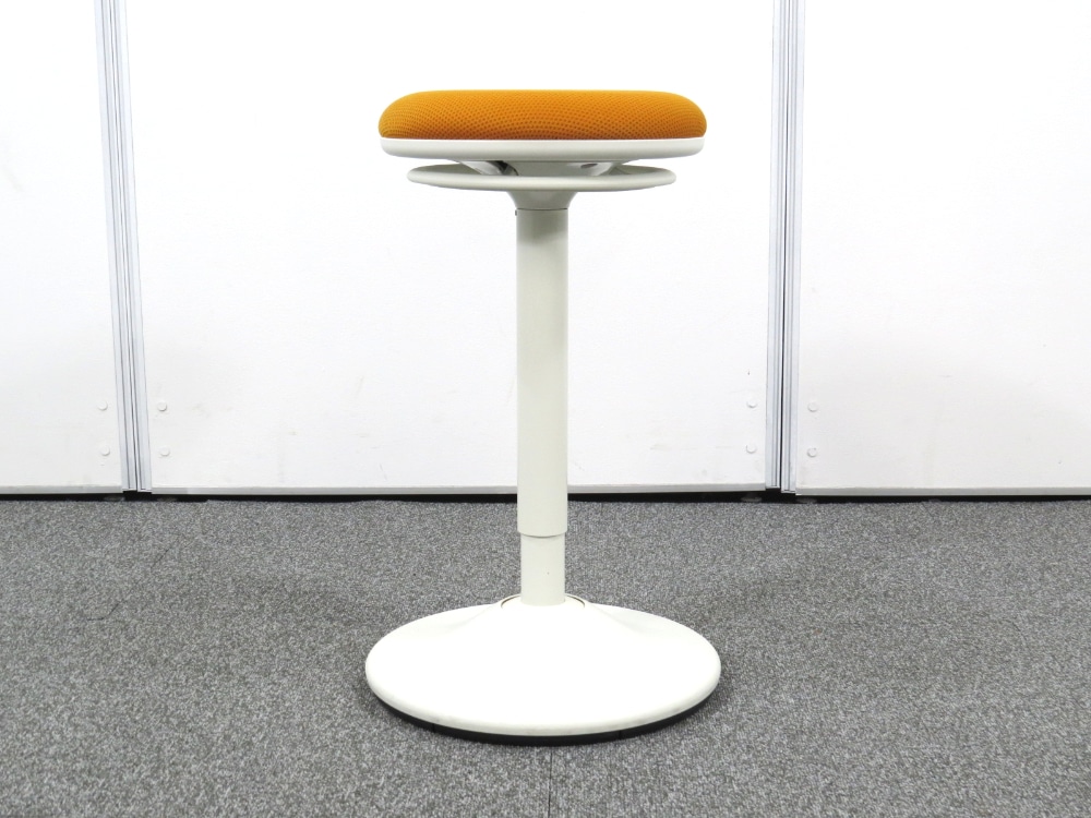中古】ピルエットチェア オカムラ パーチングスツール ホワイトシェル