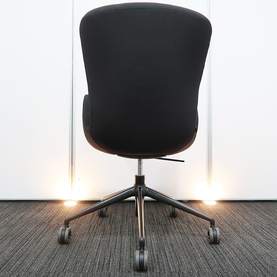 オカムラ フロックスチェアシリーズ ラウンジチェア MG13GG FRV1 中古 オカムラ フロックスチェアシリーズ ラウンジチェア MG13GG FRV1 中古