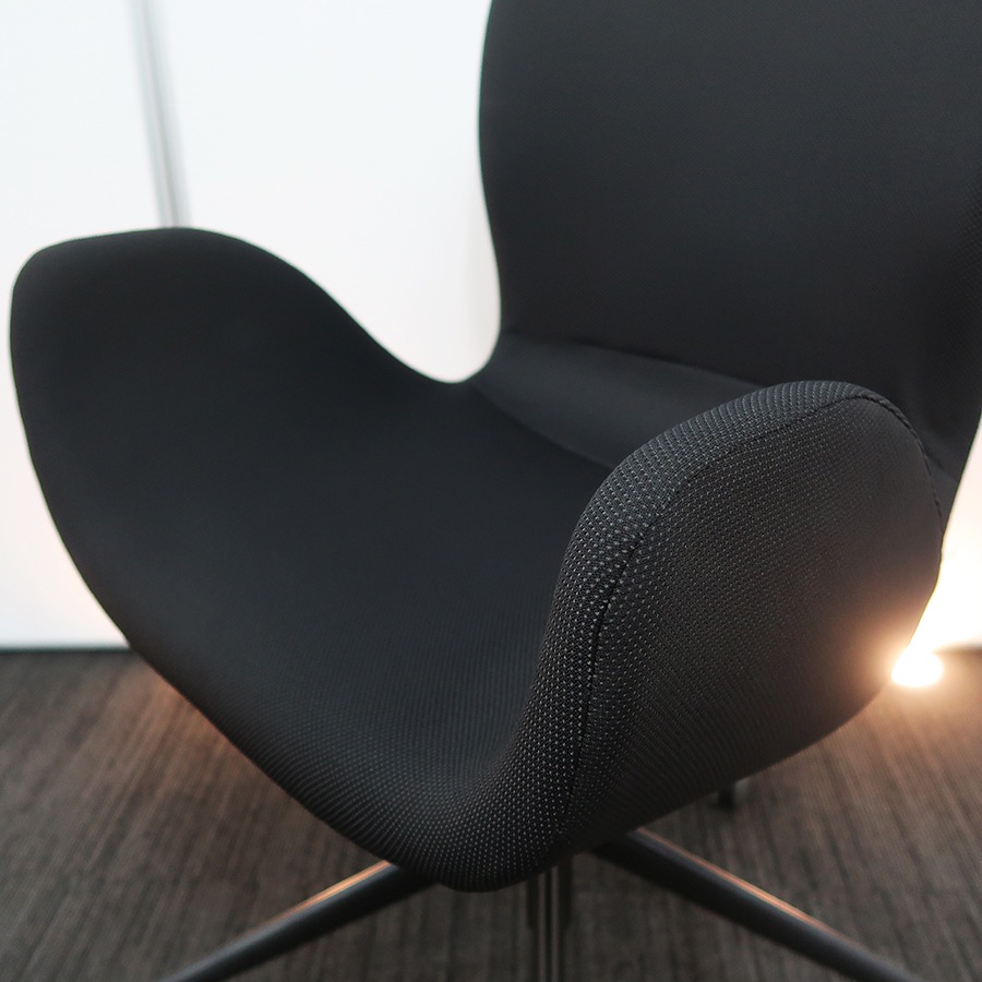 オカムラ フロックスチェアシリーズ ラウンジチェア MG13GG FRV1 中古 オカムラ フロックスチェアシリーズ ラウンジチェア MG13GG FRV1 中古