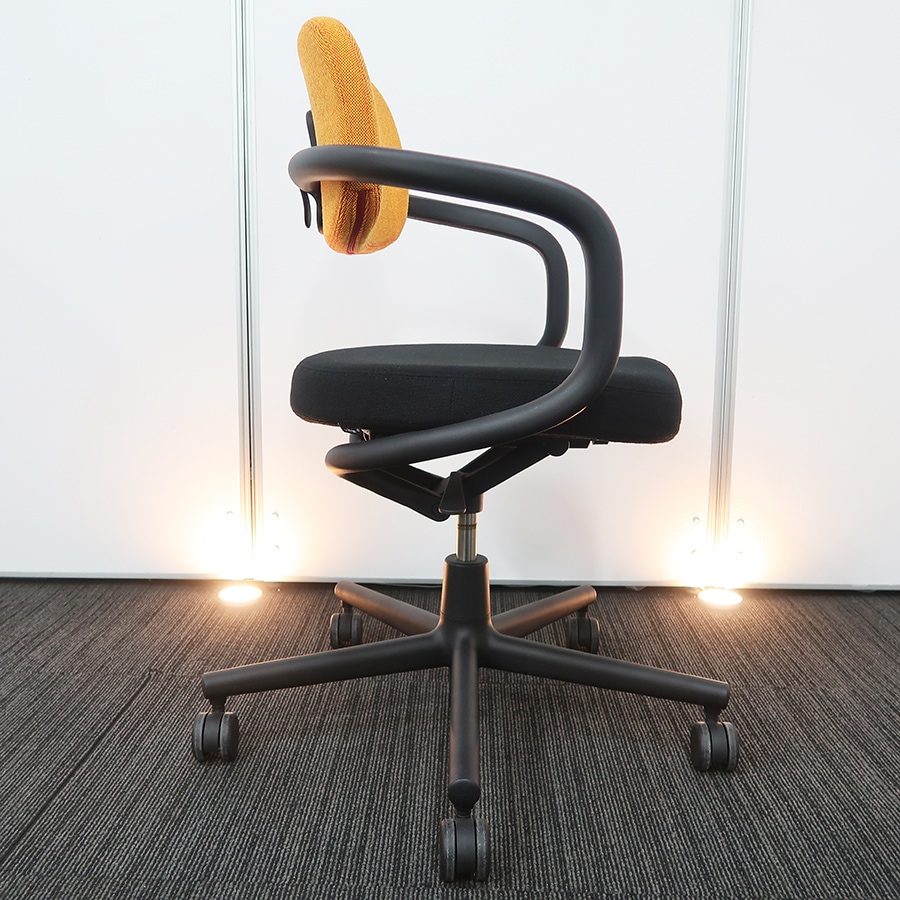 高品質でお買い得。中古オフィス家具【オフィスチェア（チェア/イス