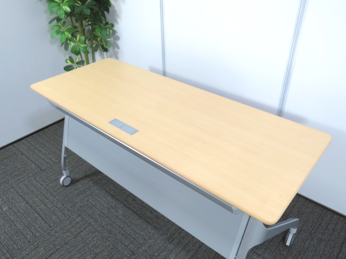 中古】 エピファイ コクヨ 1560 幕板 棚 電源タップ付 平行スタック