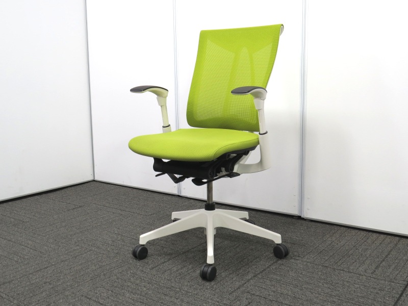 イオリ 中古】イトーキ セレーオ 可動肘 ハイバック KF-570JB1-WWQ6 中古