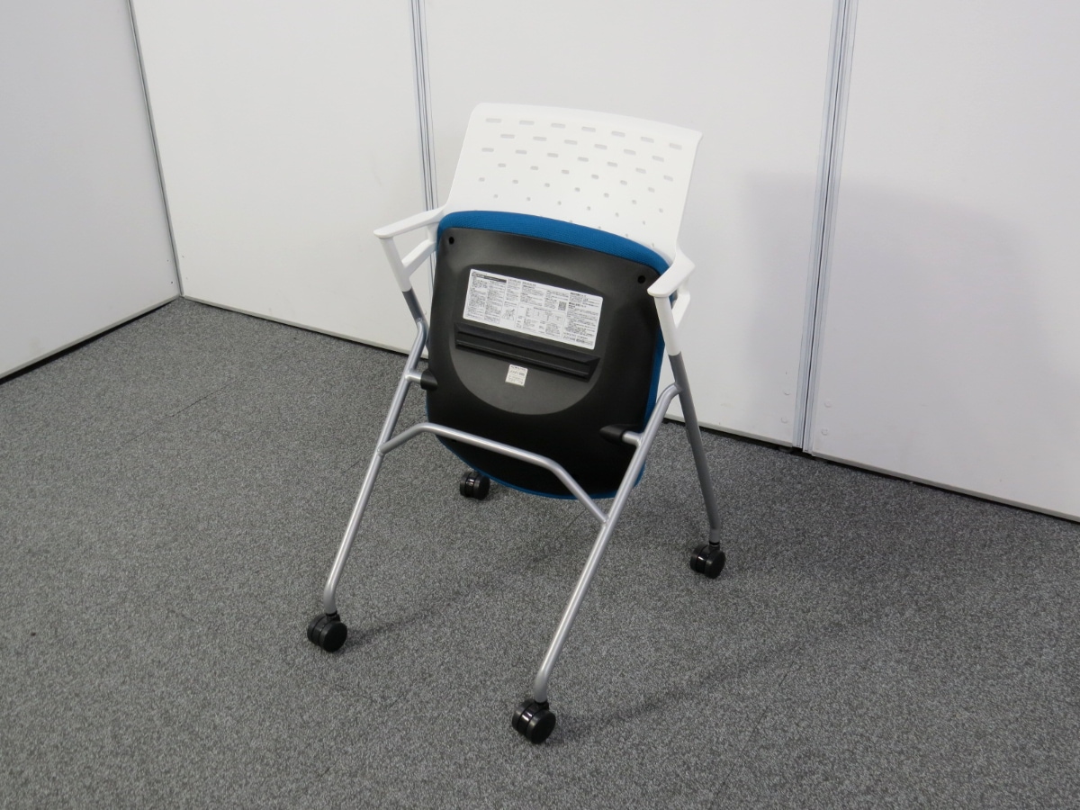 中古】Piega/ピエガ コクヨ 平行スタックチェア CK-720PAWGXT4-W 中古