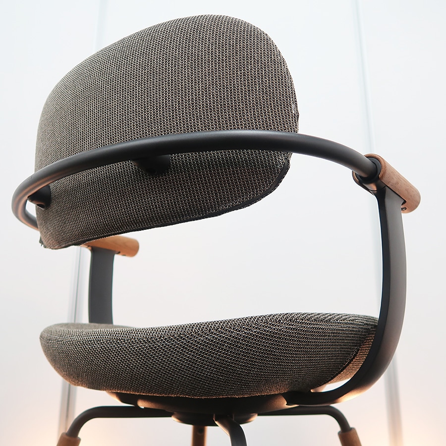 中古品】20年製 イトーキ vertebra03(バーテブラ03) チェア KG-845CD