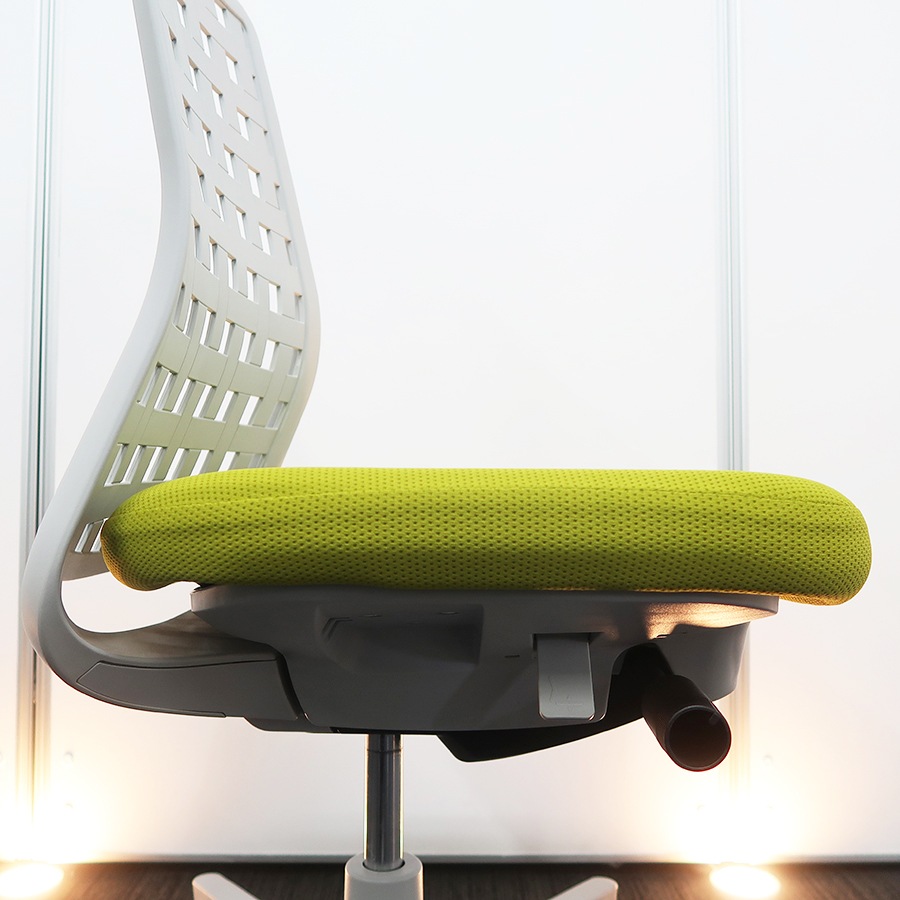 高品質でお買い得。中古オフィス家具【オフィスチェア】コクヨ