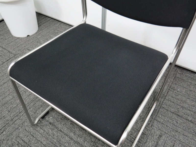 中古】イトーキ スタッキングチェア KKR-600GB-Z9T1 中古オフィスチェア