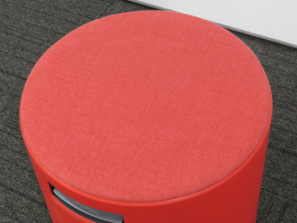 中古】ターンストーンブイスツール スチールケース チリ 中古オフィス家具