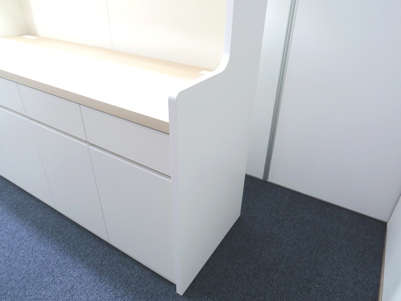 【引取り限定・名古屋市南区】オカムラ シェルフ Alt cafe ルトカフェ 引取り限定・名古屋市南区】オカムラ シェルフ Alt cafe ルトカフェ