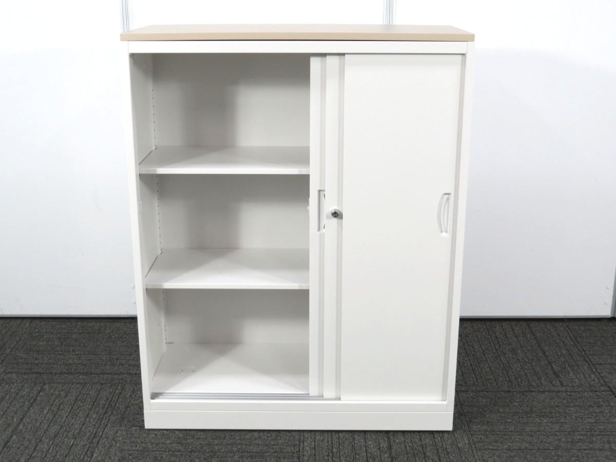 中古】クウォール 生興 3枚引き違い書庫 天板付き 中古オフィス家具