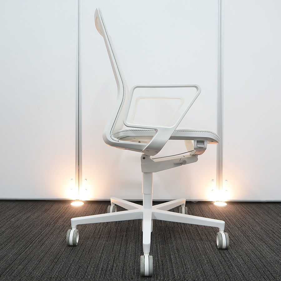 高品質でお買い得。中古オフィス家具【チェア（イス/いす/椅子