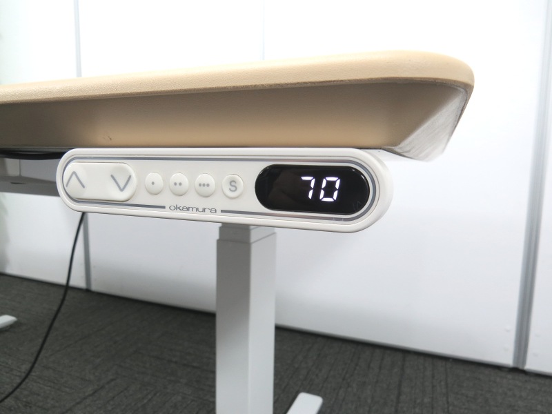 中古】オカムラ スイフト 電動昇降テーブル W1800 3S153P MK37 中古