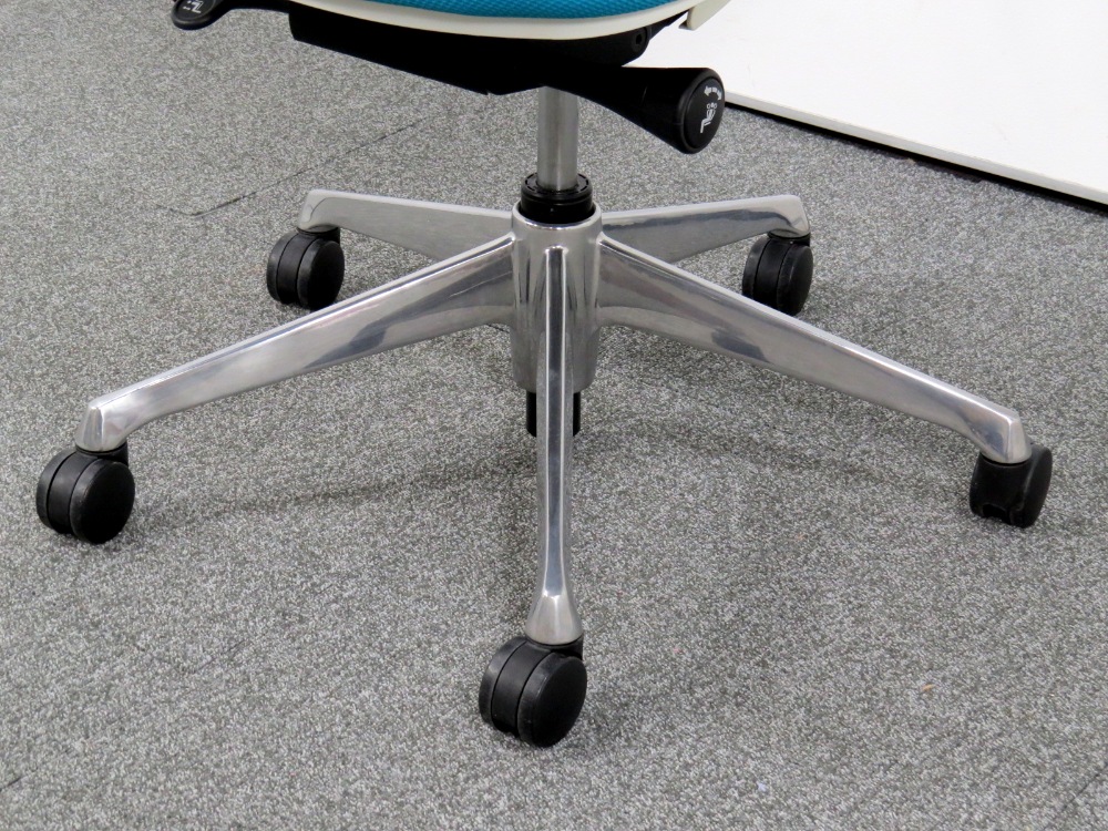 中古】Sylphy/シルフィーチェア オカムラ ハイバック メッシュタイプ