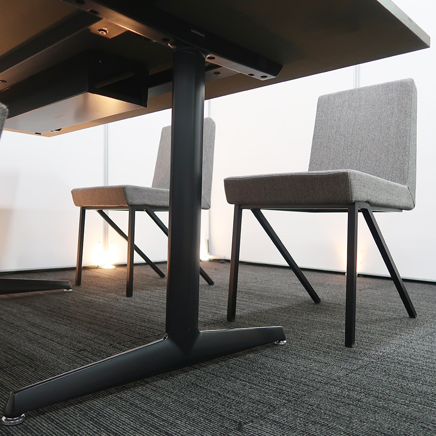 引取限定 オフィス家具 会議テーブルチェアセット 椅子4脚 OKAMURA