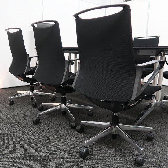 高品質でお買い得。中古オフィス家具【会議テーブル】＋【チェア