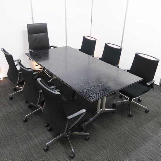 高品質でお買い得。中古オフィス家具【会議テーブル】＋【チェア