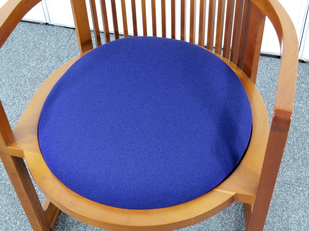 Cassina カッシーナ フランク ロイド ライト バレルチェア 1 中古】バレルチェア Cassina/カッシーナ フランク ロイド ライト №1