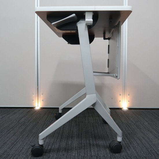 折りたたみデスク（スタックテーブル）】中古オフィス家具<br