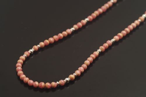 ナバホネックレス 《 ロードクロサイト&シルバービーズ 》 52cm(+4cmアジャスター)