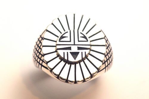 ホピリング　ゲイリー&エルシー・ヨヨキー作　《サンフェイス》　21号