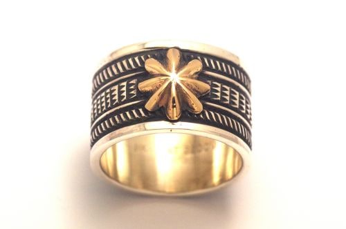 ナバホリング パトリシア・ベドニー作 《14Kアポロコンチョ/ヘビーゲージ》 22号