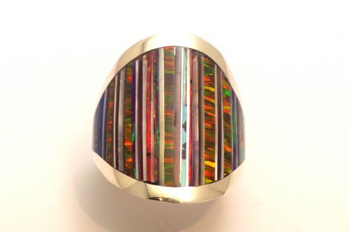 ズニリング コリン・クーンシス作 《極細インレイ/マルチカラー・オパール》 16号