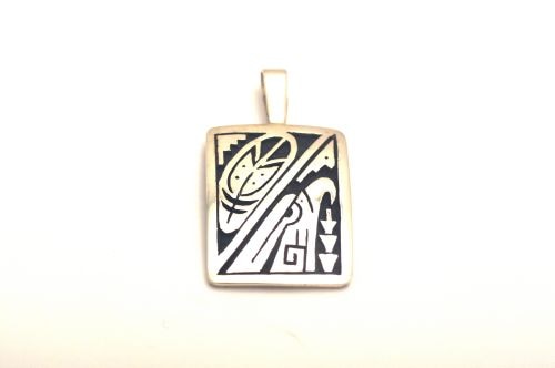 ホピペンダント　クリフトン・モワ作　《フェザー＆イーグル》