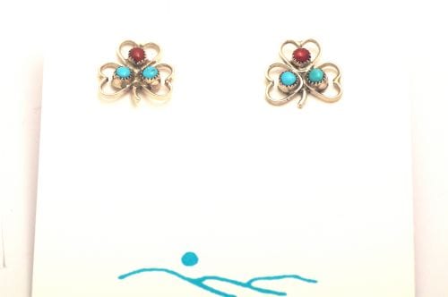 ズニピアス　《ハートクローバー/コーラル＆ターコイズ》