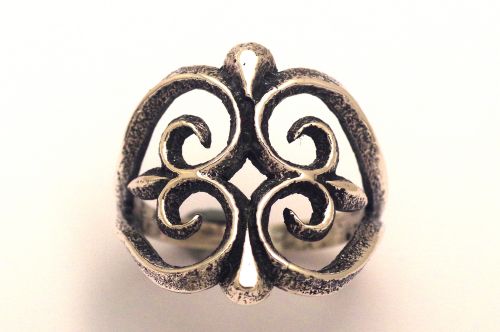 ナバホリング　アーロン・アンダーソン作　《トゥファキャスト＆シャイニー》　24号