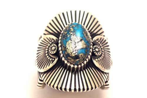 【POWWOWナゲッツ】　ナバホリング　アイヴァン・ハワード作　《イサカピーク》　24号