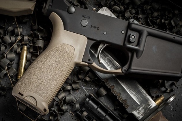 最終値下！ 実物 BCM mod3 グリップ PTW加工済み モーター付き 実物 BCM GUNFIGHTER GRIP MOD3 BK