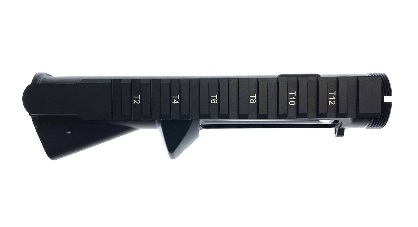 実物 aero precision アッパーレシーバー apar600072c_1.jpg