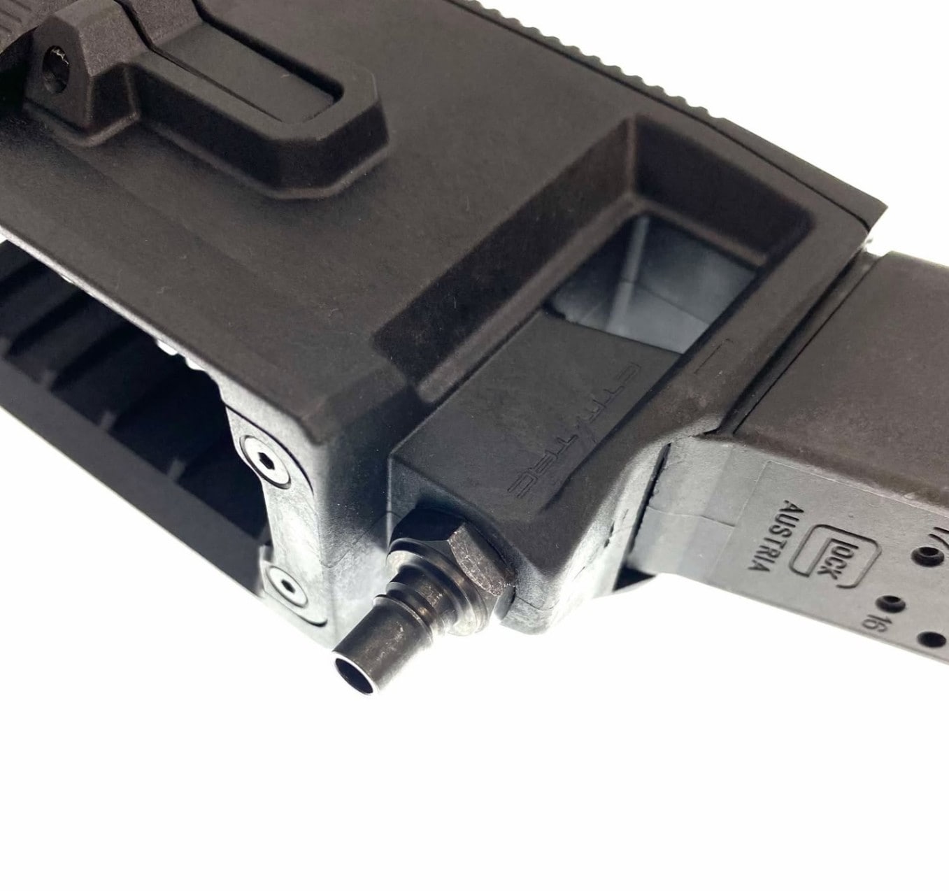 CTMxPRAVDA AAP01アサシン グロック17/HPA M4マガジン アングル