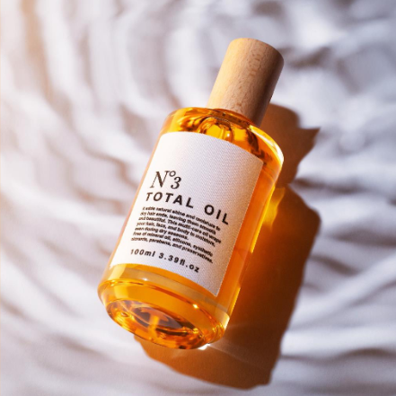 スポット特価！☆2026/8新発売☆【N°3】 TOTAL OIL ヌメロスリー