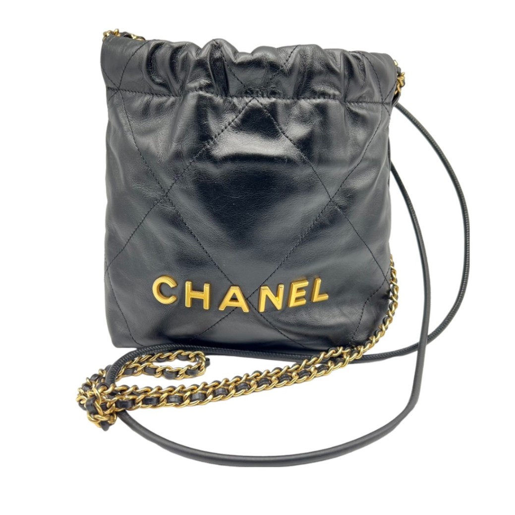 CHANEL シャネル22 チェーンショルダー ブラック カーフスキン