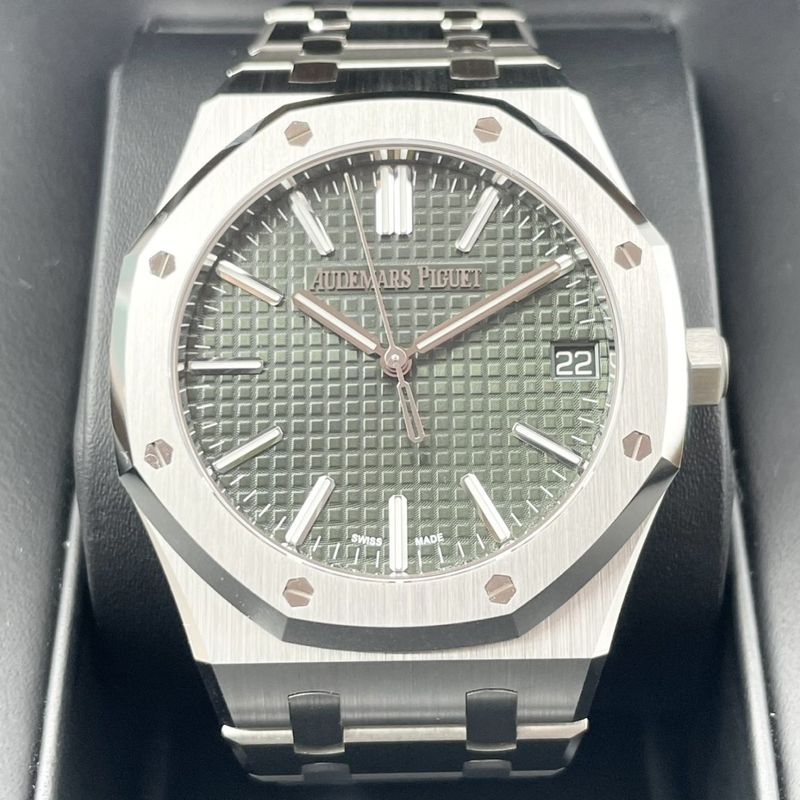 C I[NEI[g}eBbN u50NLOv 15510ST.OO.1320ST.04