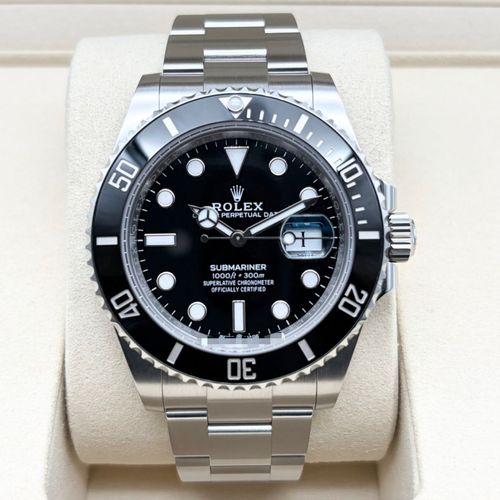 �����ѥڡ����ۥ���å��� ���֥ޥ꡼�ʡ��ǥ��� 126610LN �֥�å� 41mm