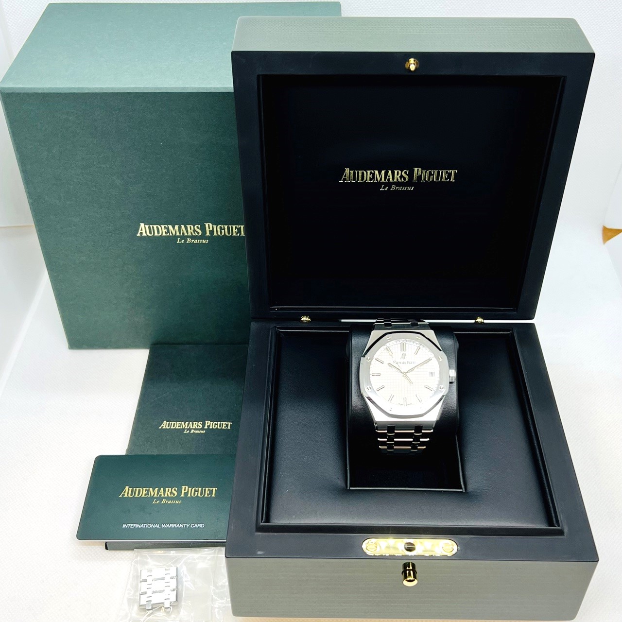 �����ǥޥԥ� ������륪���� �ۥ磻�� 15500ST.OO.1220ST.04