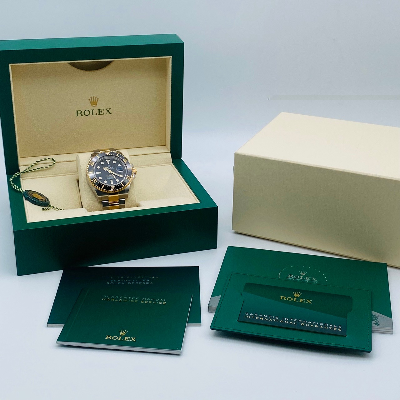 ����å��� �����ɥ����顼 126603 �֥�å� 43mm