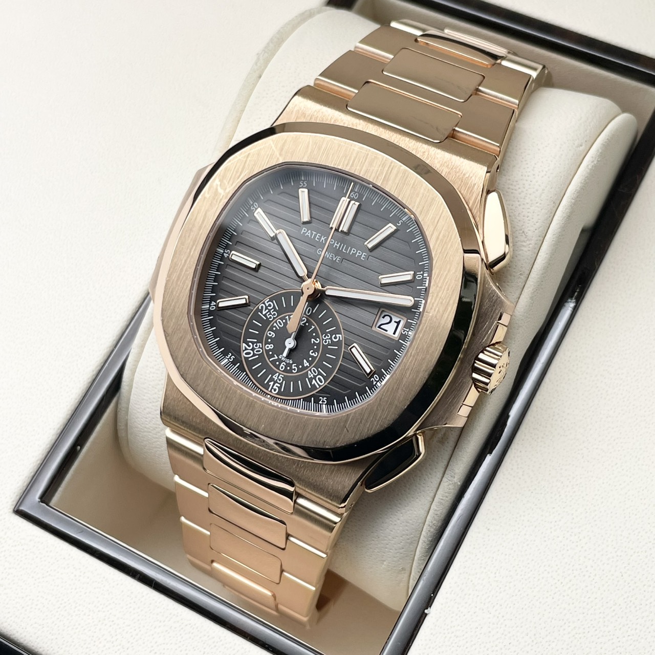 �ڰ���Ū�ǰ����䡪�ۥѥƥå��ե���å� �Ρ����饹 �����Υ���� 5980/1R-001 �֥�å�������ǡ������ 40.5mm