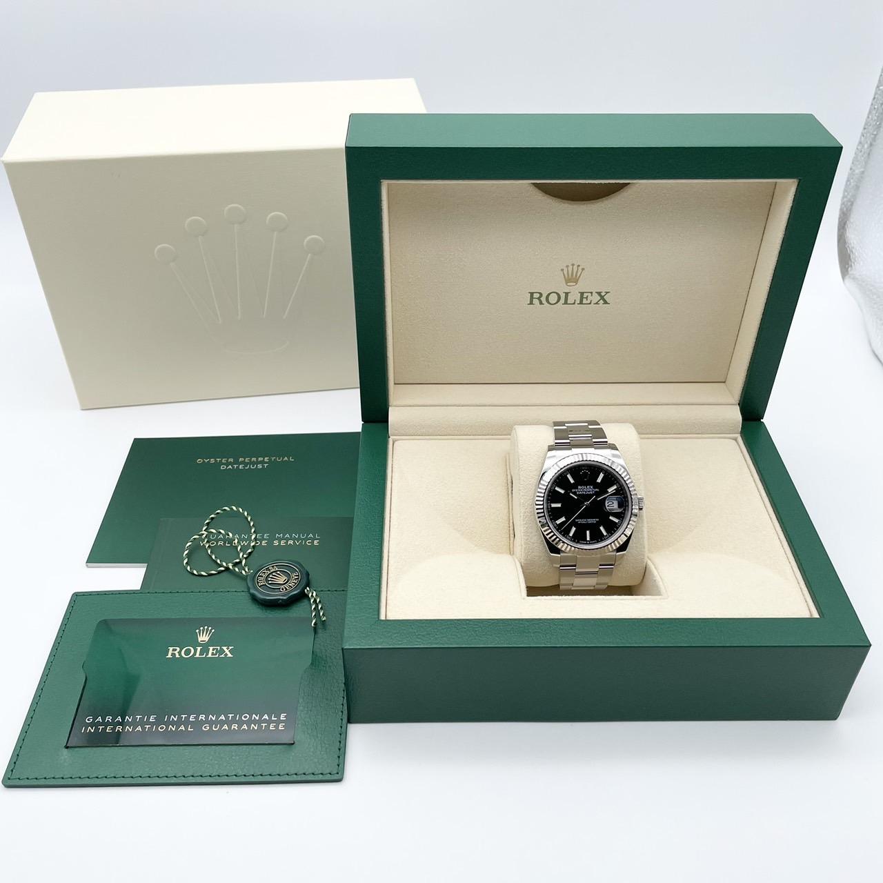 ����å��� �ǥ��ȥ��㥹�� 126334 �֥�å� 41mm