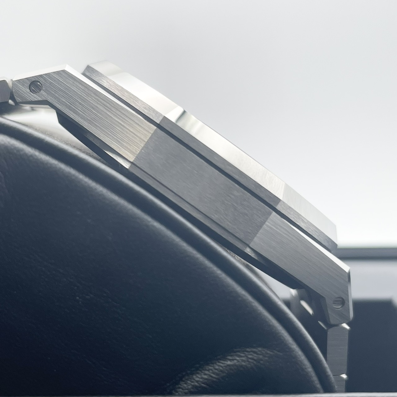 ��25ǯ8���顪�ۥ����ǥޥԥ� ������륪���� 15510ST.OO.1320ST.07 �֥�å� 41mm