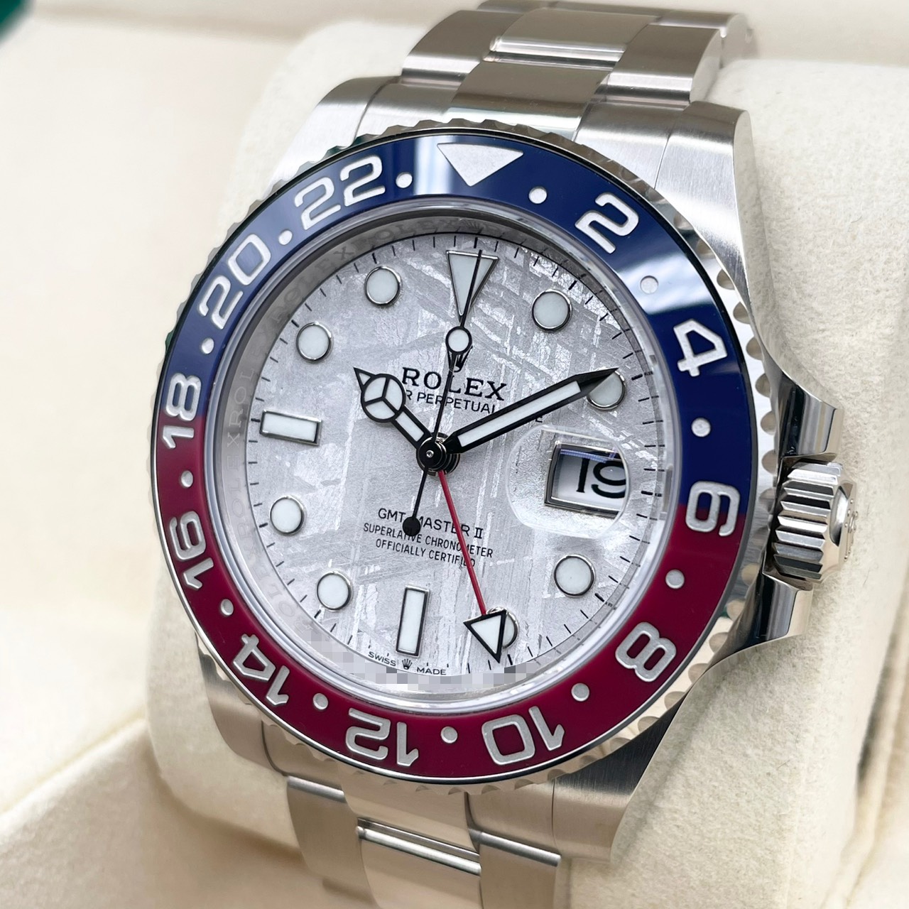 �ڴ��������ץ�ǥ롪�ۥ���å��� GMT�ޥ�����II 126719BLRO ��ƥ��饤�� �ۥ磻�ȥ������ 40mm