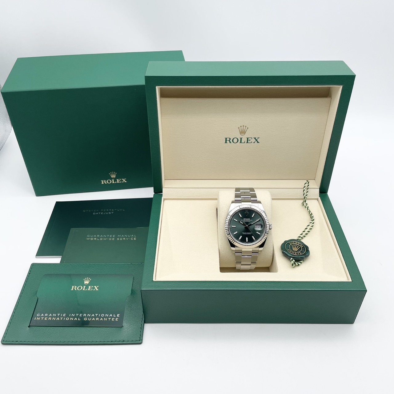 �ڿ��Ƥ����ò����ۥ���å��� �ǥ��ȥ��㥹�� 126334 �ߥ�ȥ��꡼�� �����������֥쥹 41mm