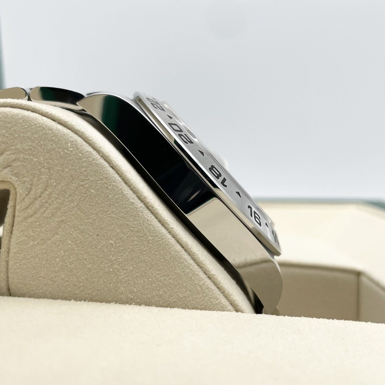 25ǯ8顪ۥå ץ顼II 226570 ۥ磻 ֥쥹å 42mm