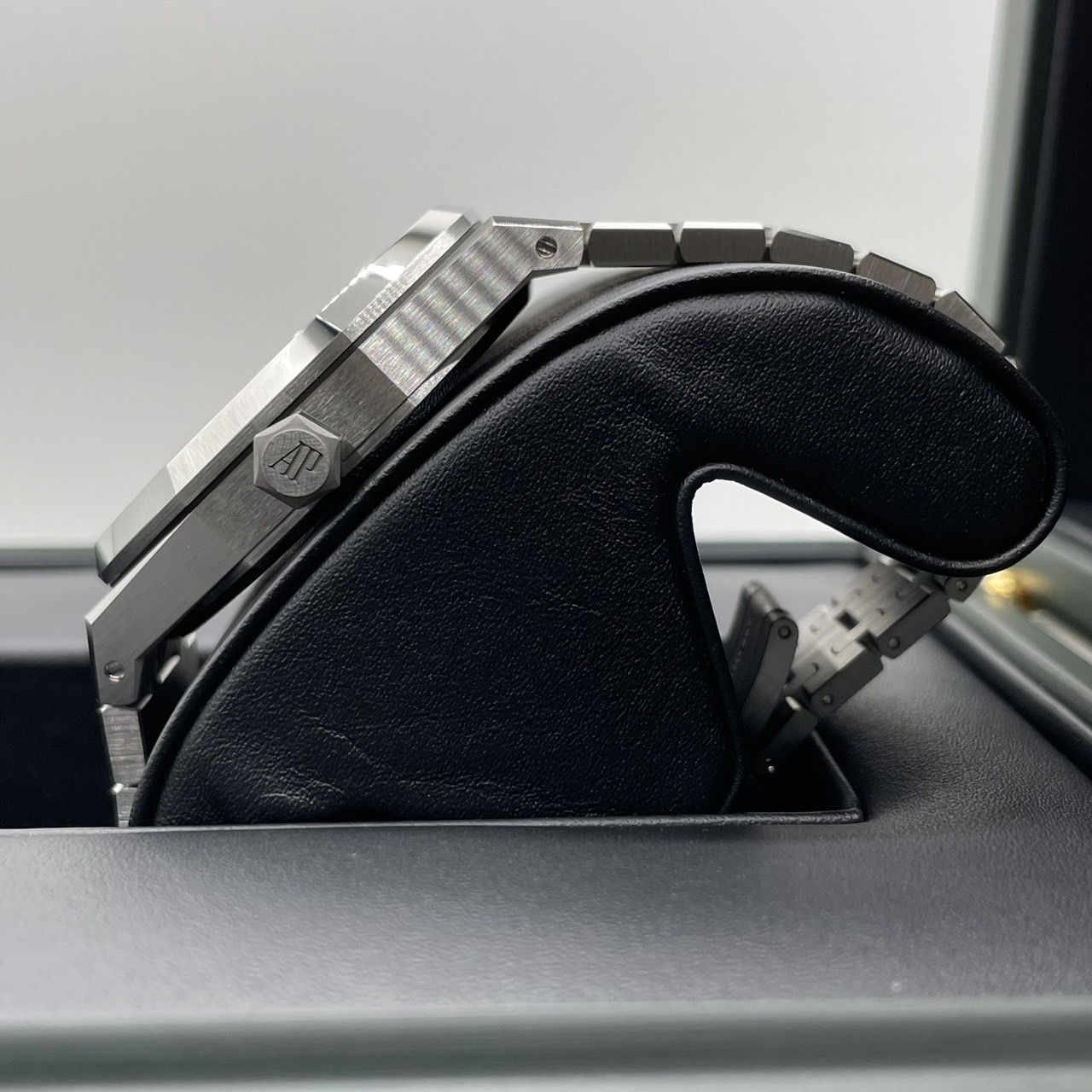 �����ǥޥԥ� ������륪���� 15510ST.OO.1320ST.06 �֥롼 41mm