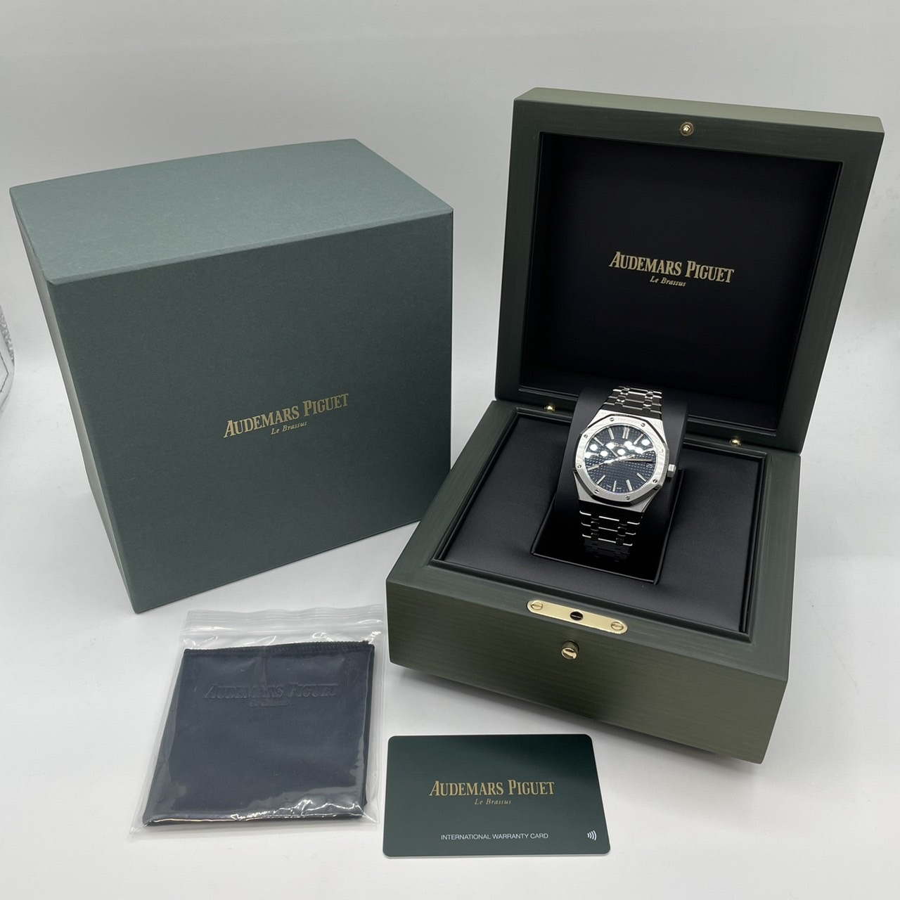 �����ǥޥԥ� ������륪���� 15510ST.OO.1320ST.06 �֥롼 41mm