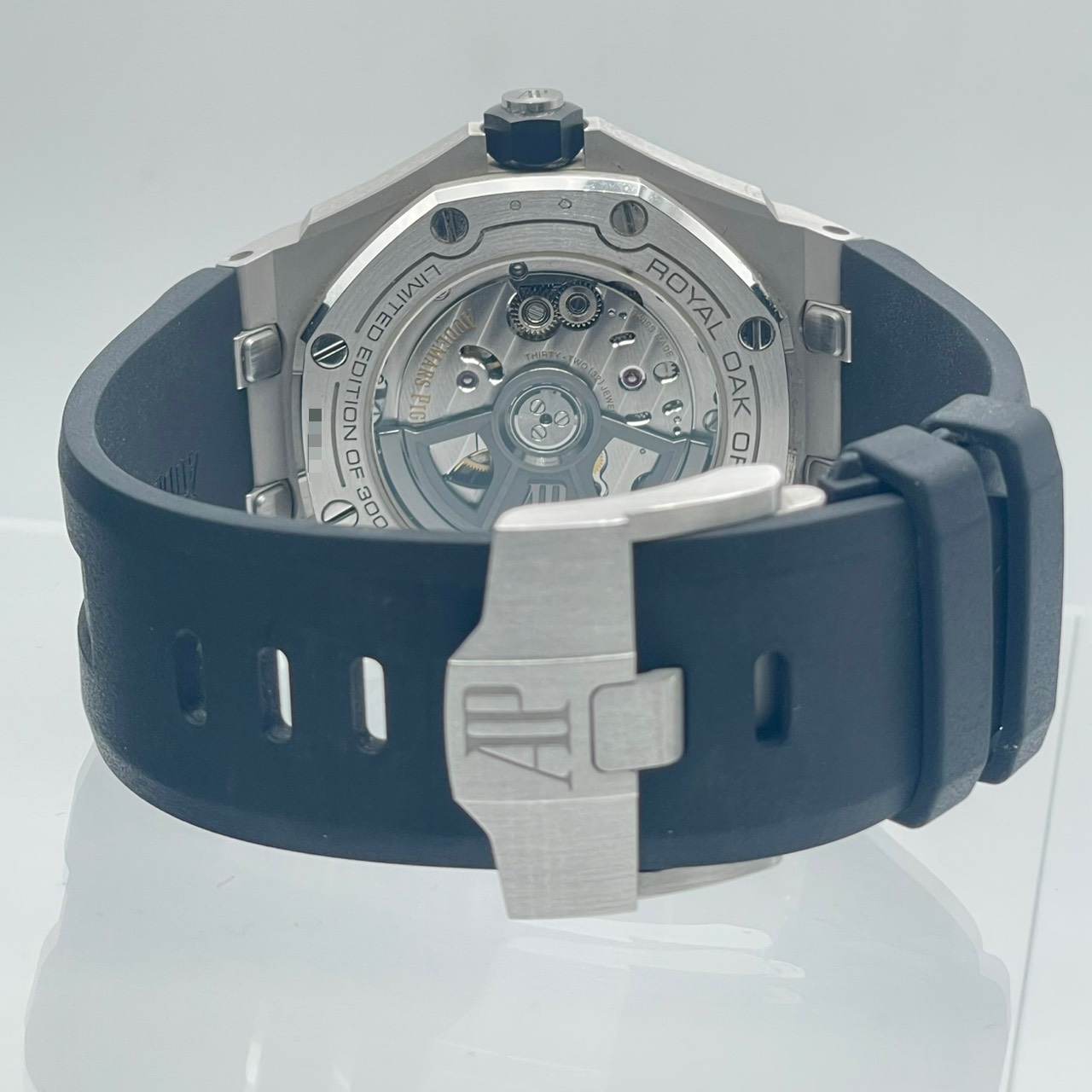 �����8,085,000�ߡ��ۥ����ǥޥԥ� ������륪���� ���ե��祢 �����С� 15720CN.OO.A002CA.01 42mm