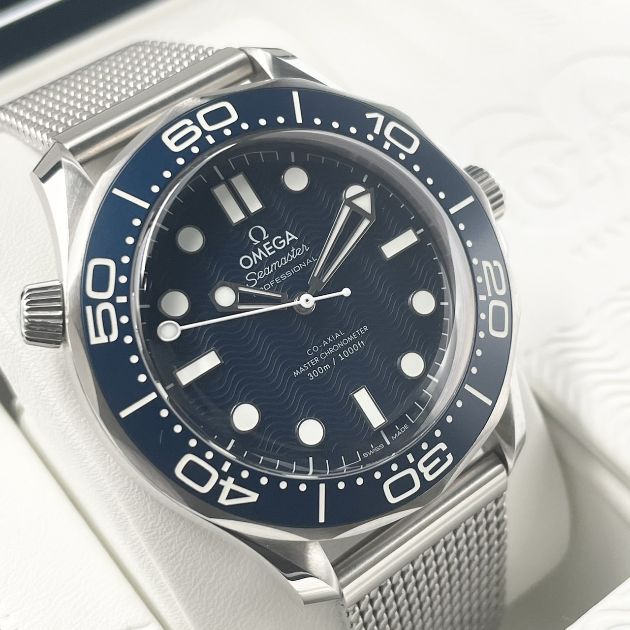 �����1,397,000�ߡۥ��ᥬ �����ޥ����� 210.30.42.20.03.002 DIVER 300m ������������� �ޥ����� �����Υ᡼����  �ܥ�ɱǲ�60��ǯ��ǰ��ǥ� �֥�﻿��  42mm
