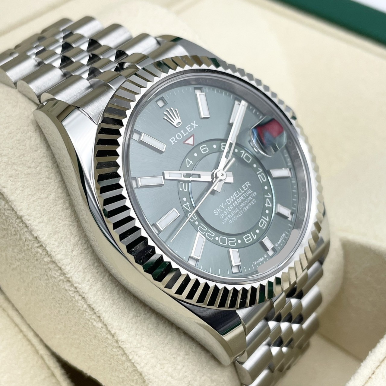 ��3���紶�ե����롪3/24�ޤǡۥ���å��� �������ɥ����顼 336934 �ߥ�ȥ��꡼�� ����ӥ꡼�֥쥹 42mm